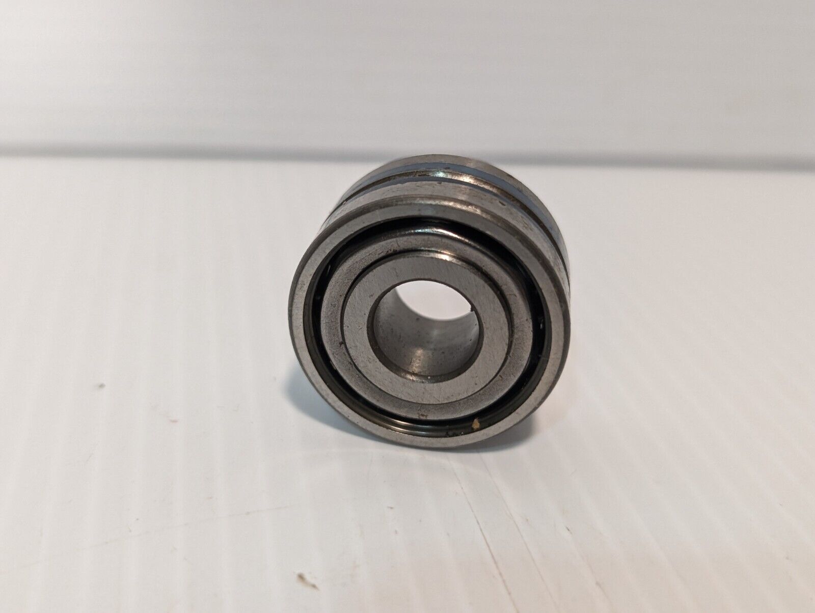 Lot of 4 NDH 5201 Double Row Ball Bearings - Free Returns