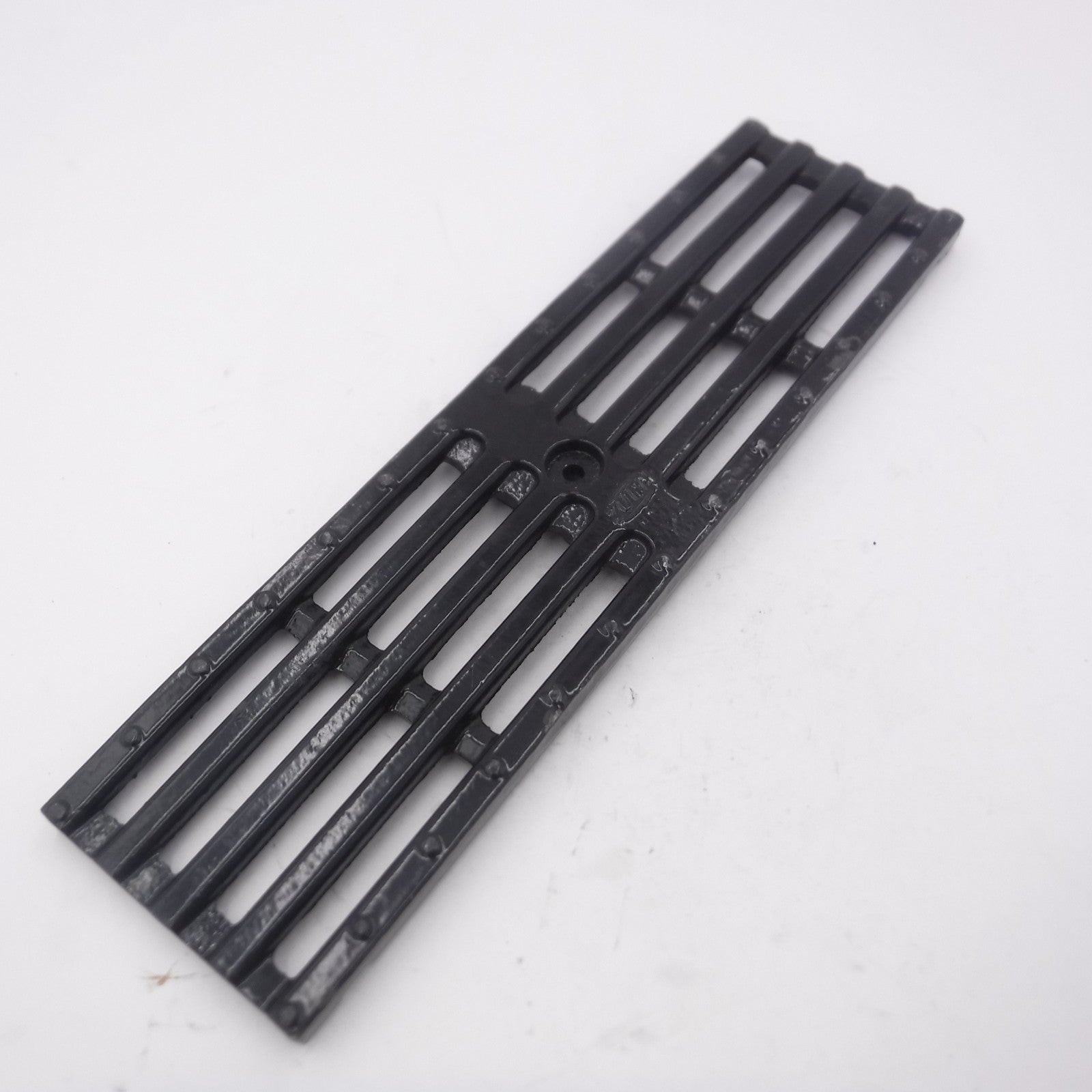 Zurn Ductile Longitudinal Slotted Grate 5-3/8" x 20" Black
