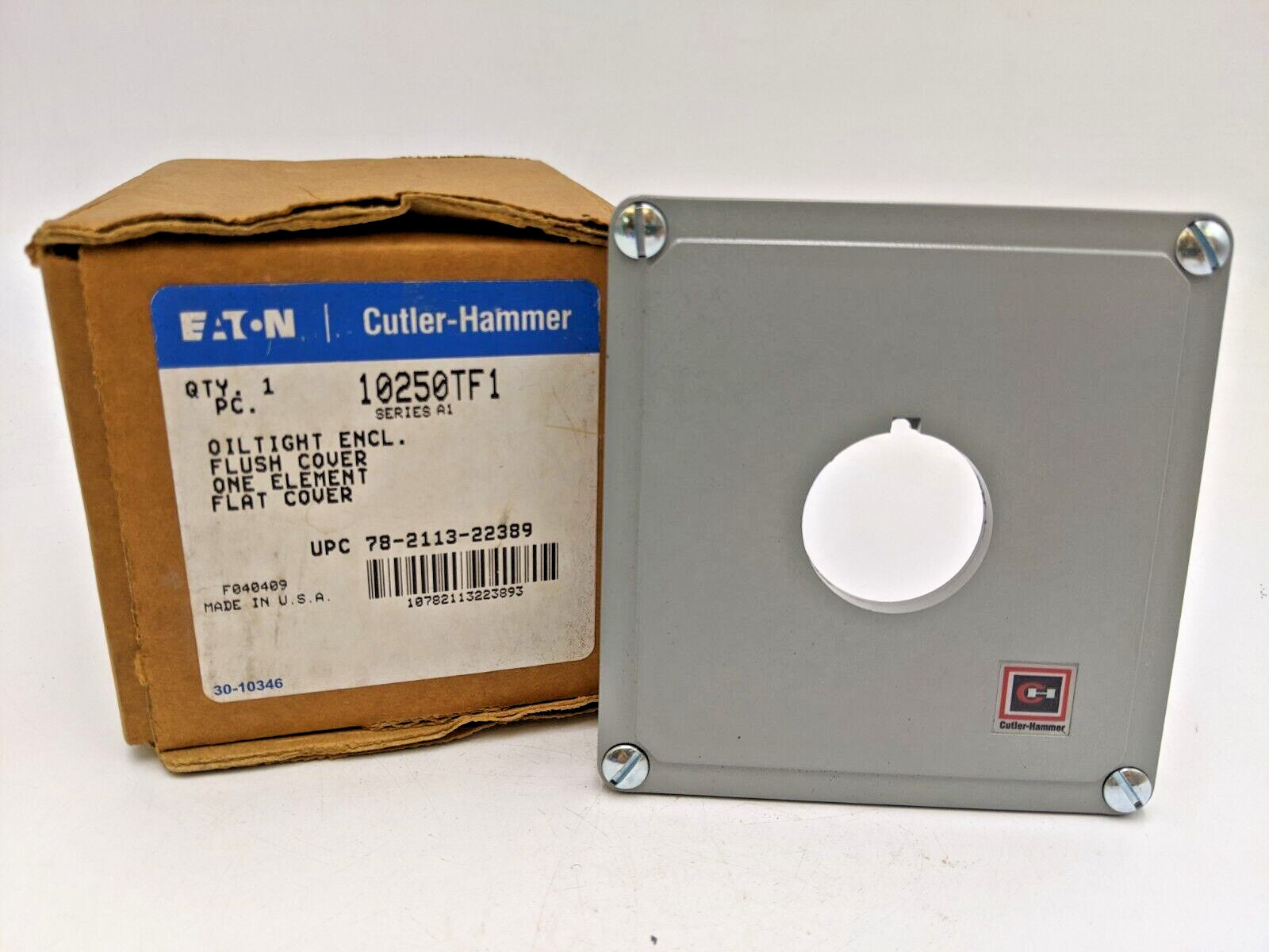 Eaton Cutler-Hammer 10250TF1 Oiltight Enclosure Heavy-duty One Hole Flush Cover