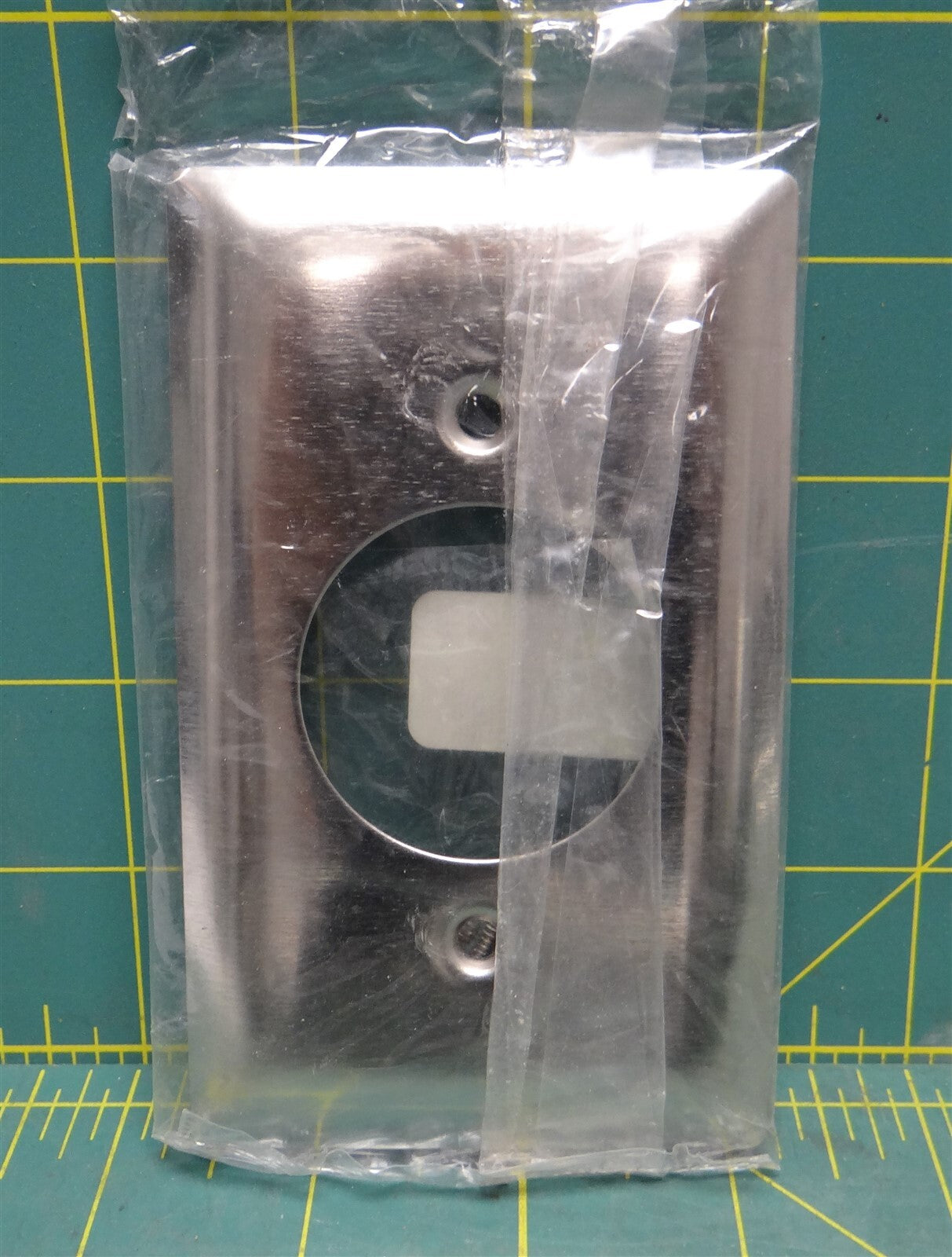 Pass & Seymour Legrand SS720 S.S. Power Outlet Receptacle One Gang 
