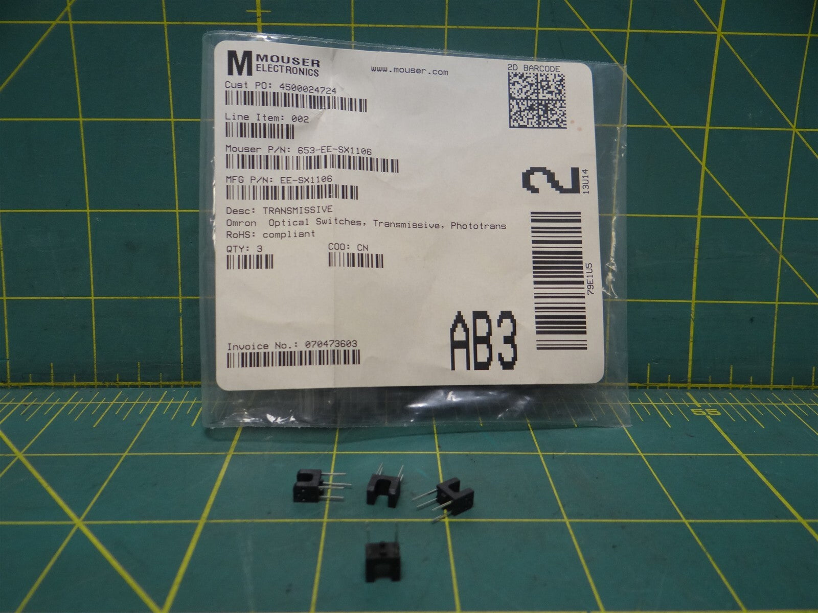 (Qty: 4) Omron Electronics Transmissive Phototransistor Optical Switch EE-SX1106