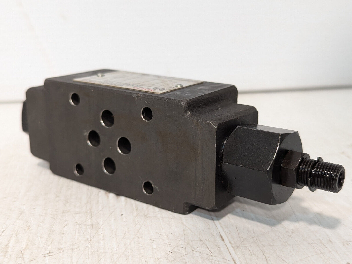 Nachi Fujikoshi Corp. OCY-G01-A-Y-20 Flow Control Modular Valve 