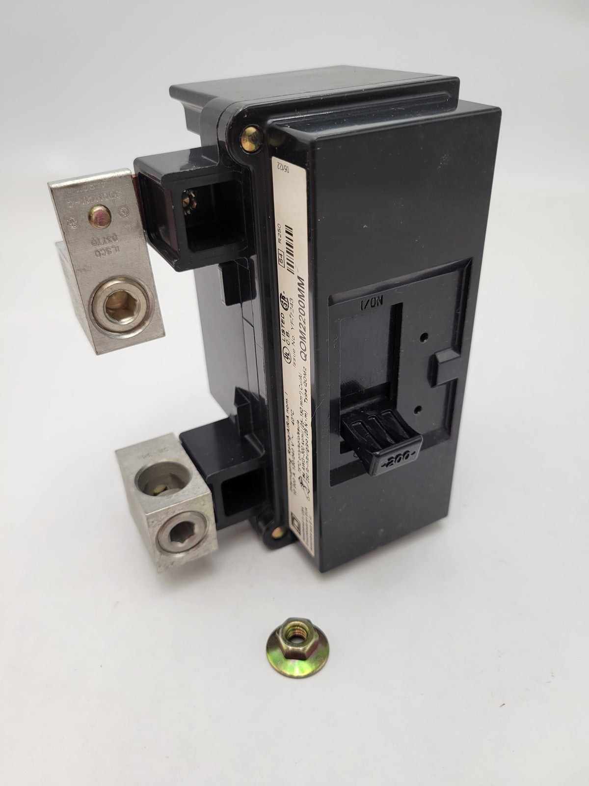 Square D QOM2200MM Bolt-On Circuit Breaker 200A 2P 120/240V Type QOM2