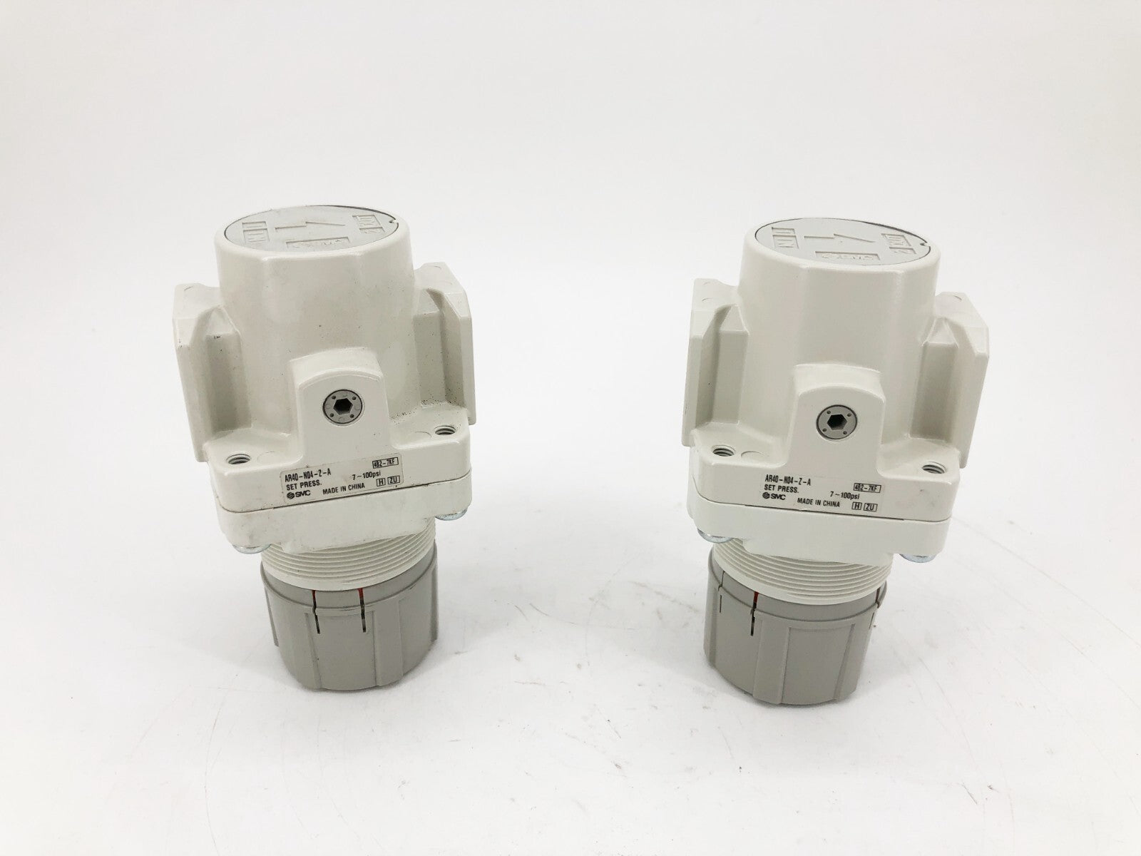 Lot of 2 New SMC AR40-N04-Z-A Pressure Regulators 1/2" NPT 7-100psi - No Box