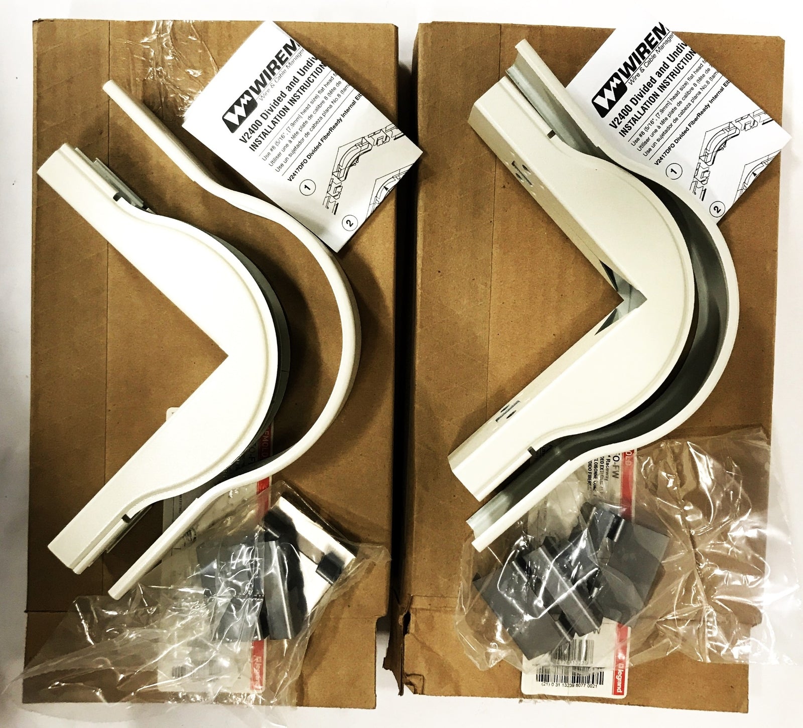 Legrand Wiremold 2400 Raceway Fiberready Divided Elbow 2418DFO-FW [Lot of 2] NOS
