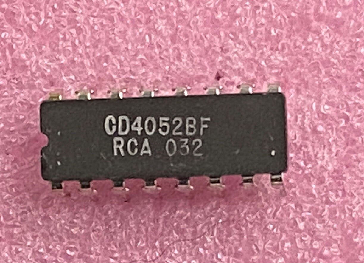 RCA CD4052BF differential 4-channel multiplexer/demultiplexer Integrated Circuit
