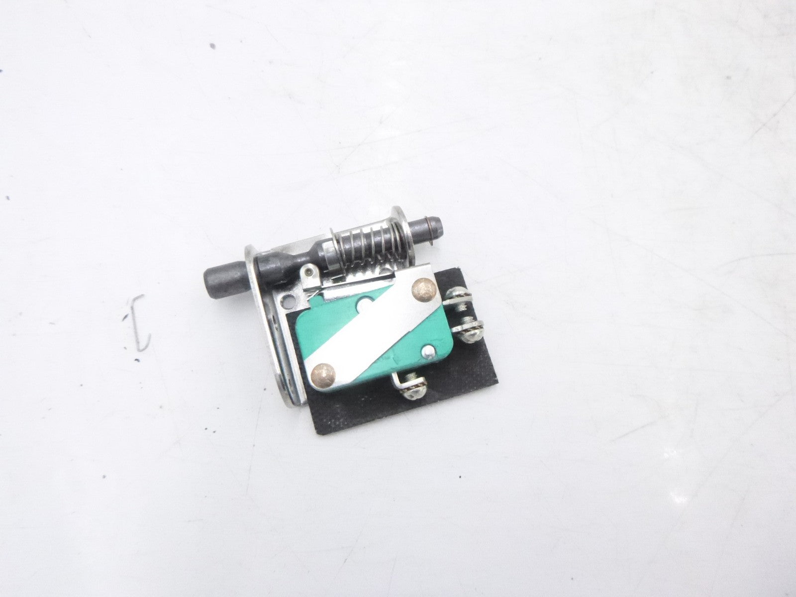 Single Honeywell 2AC59 Snap Action Micro Switch SPDT 10A 250V