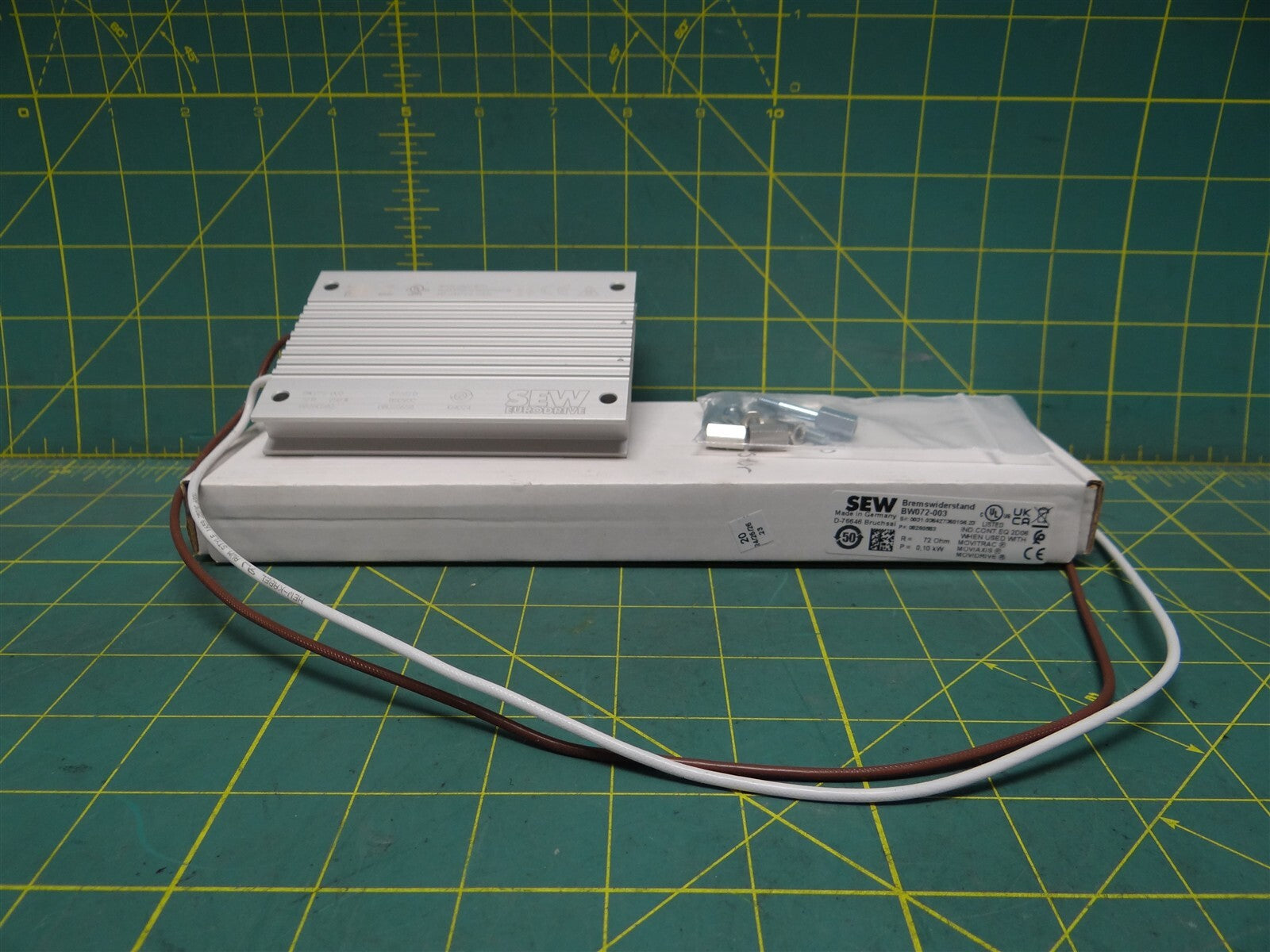 SEW Eurodrive Brake Resistor BW-072-003 08260583 72 Ohm 250 W 1 Mounting Pos