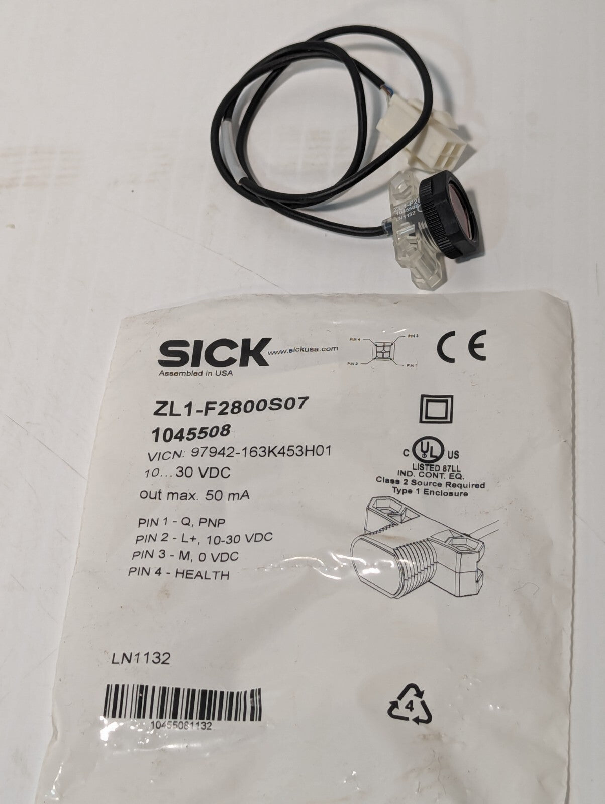 Lot of 2 Sick ZL1-F2800S07 Photoelectric Switch, 10-30vdc, 1045508, 163K453H01