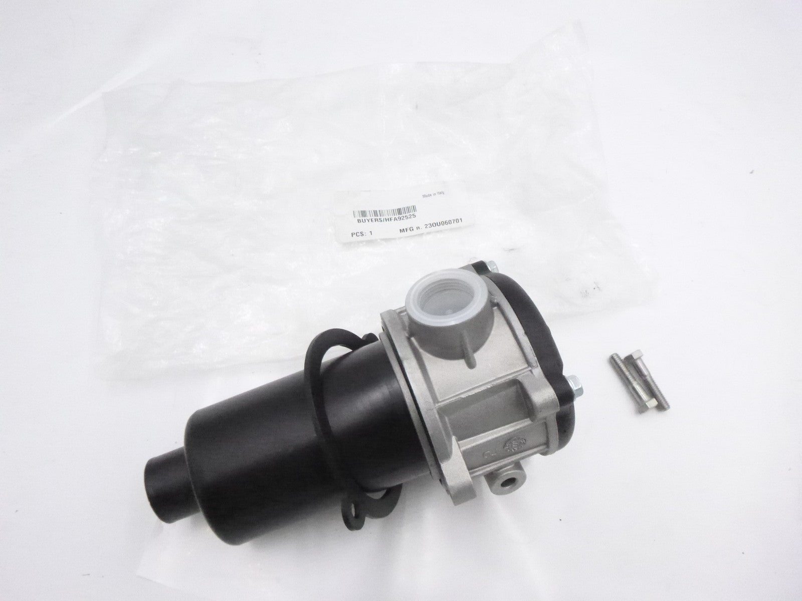 Buyers Products HFA92525 40GPM In Tank Filter 1" NPT 25 Micron 25PSI Bypass