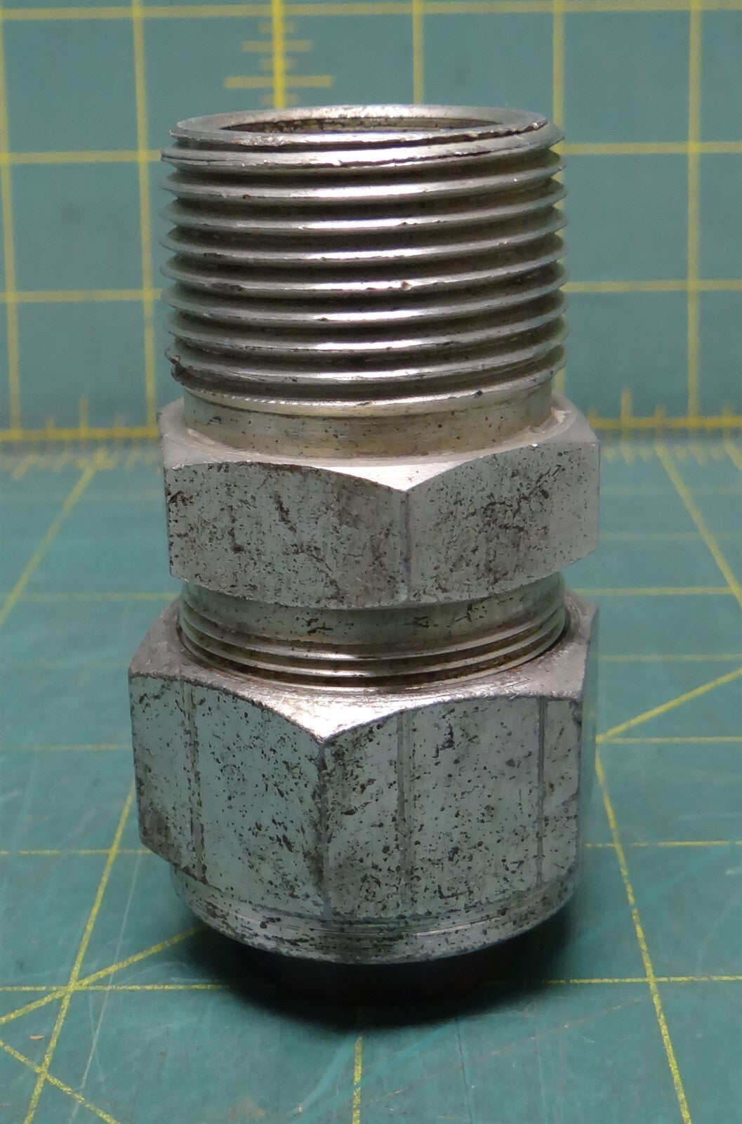 Tylok CBC-Lok SS-16-DMC-16 1" CBC Tube X 1" Male NPT Straight Connector Steel