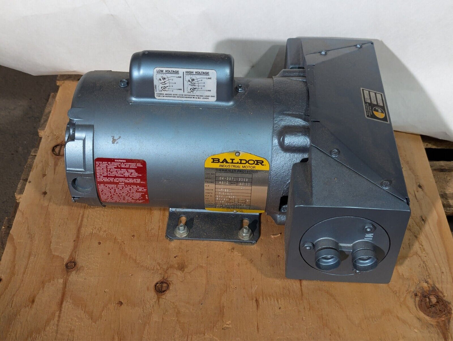 Baldor 34-3371-3359 48YZ Electric Motor .5HP 2850-3450 RPM 1 PH