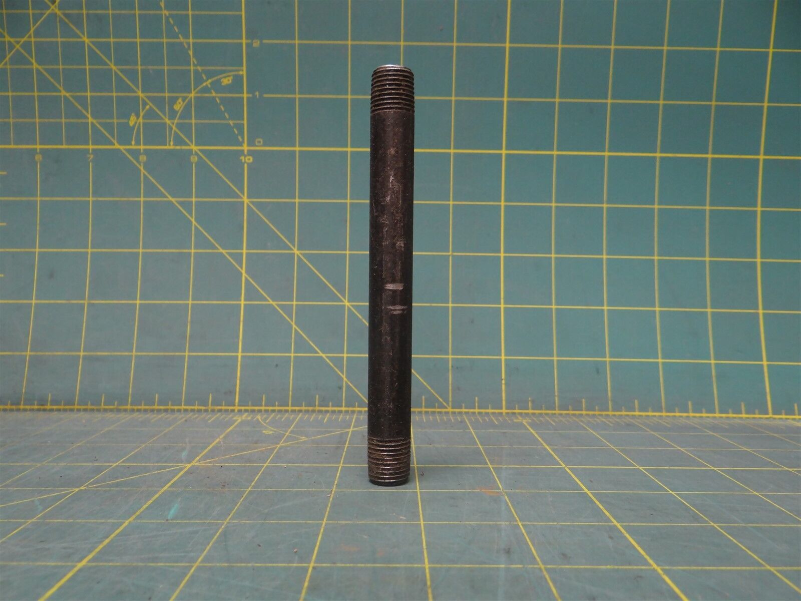 1/4" x 5" Pipe Fitting Nipple Male NPT Steel Tapered Threaded Schedule 40 Welded