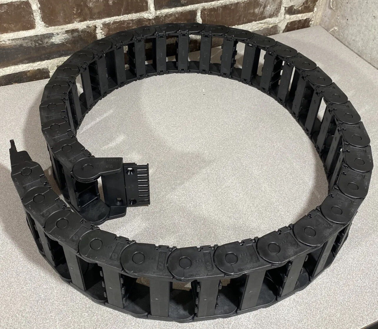 5’ Or 60” Cable Track Stacker Plastic Chain 32 Link 240.07.200 Igus Or 2500.07
