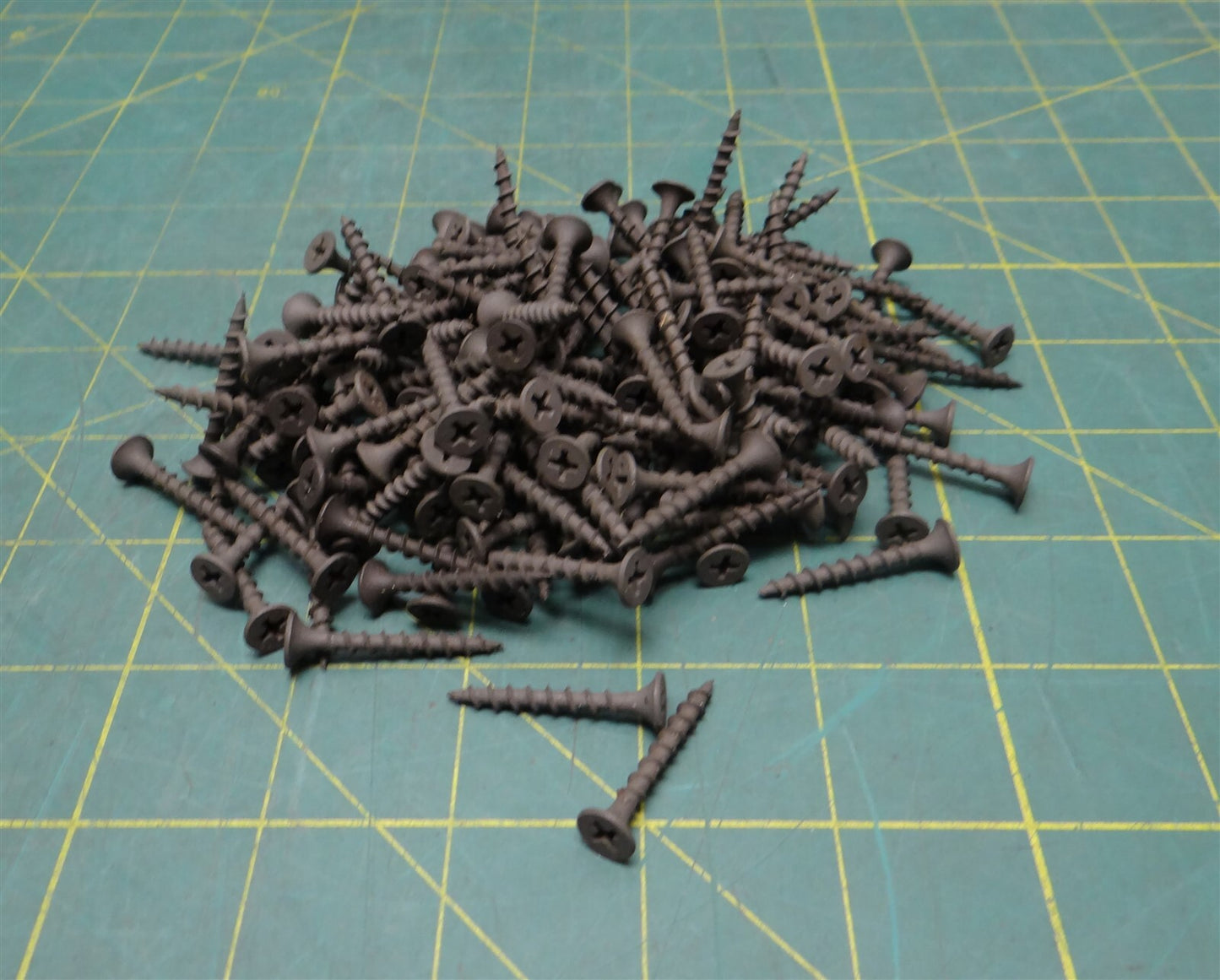 Lot of 180 #6 x 1-1/4" Phillips Head Black Phosphate Steel Coarse Drywall Screw