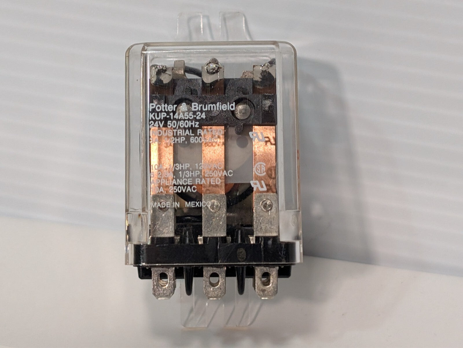 Potter & Brumfield KUP-14A55-24 Industrial Relay, 24VDC 3A @ 600VAC 10A @ 120VAC