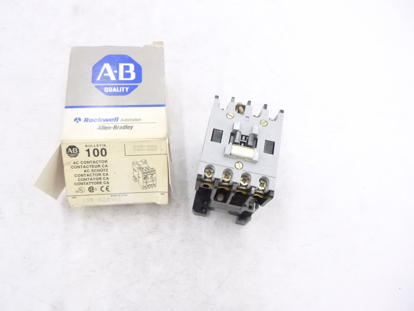 Allen Bradley 100-A24NA3 Motor Control AC Contactor 220V-50Hz 240V-60HZ