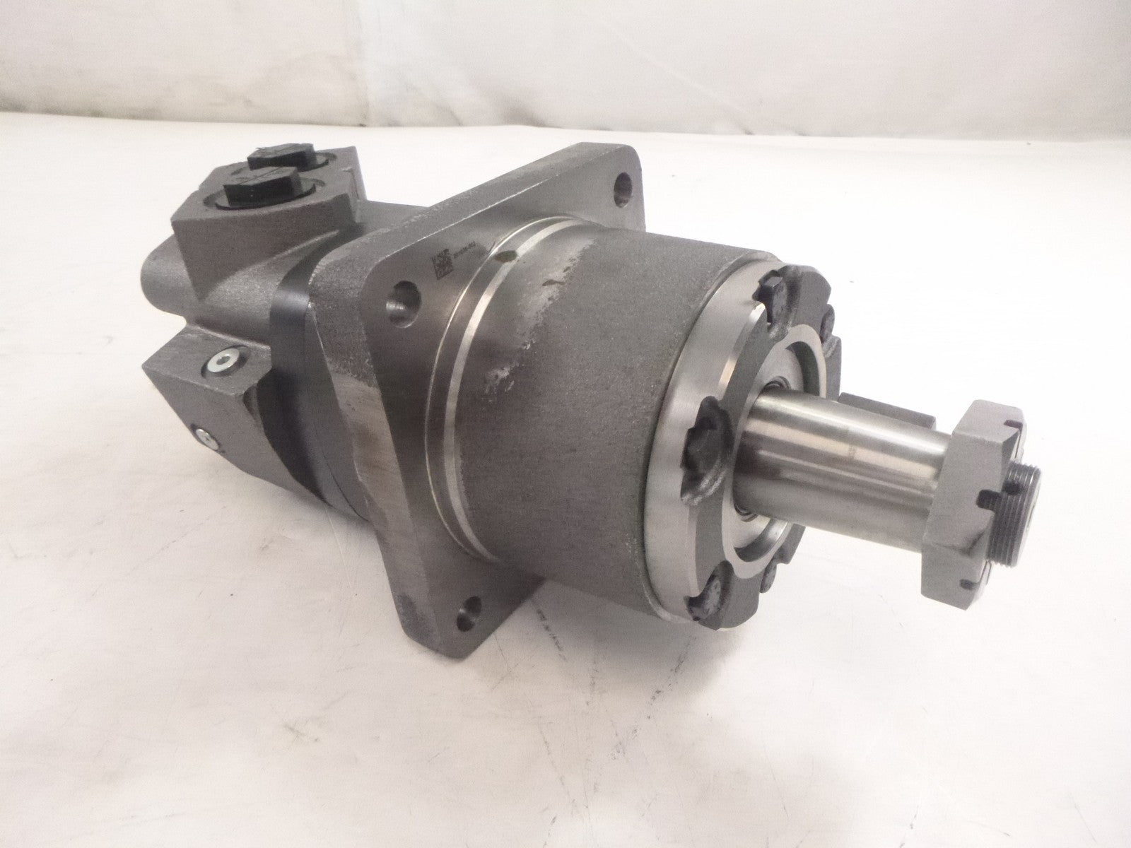 Genuine OEM Danfoss Char-Lynn Disc Valve Hydraulic Motor 113-1073-006