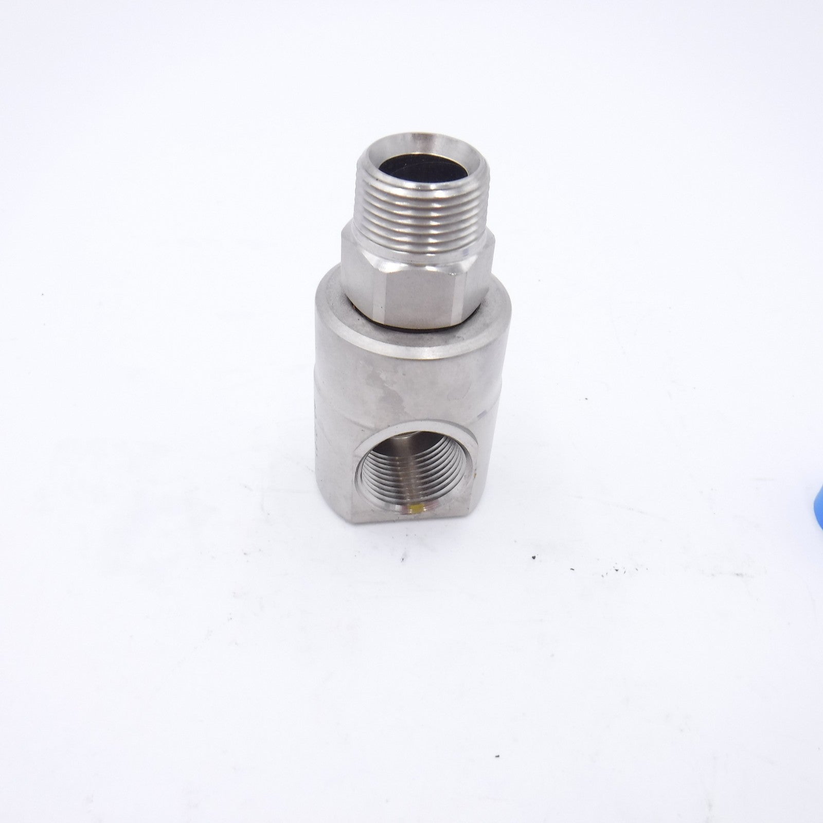 Superswivels 5034 NI-ALLOY STEEL 90° Swivel 3/4" FNPT x 3/4" MNPT