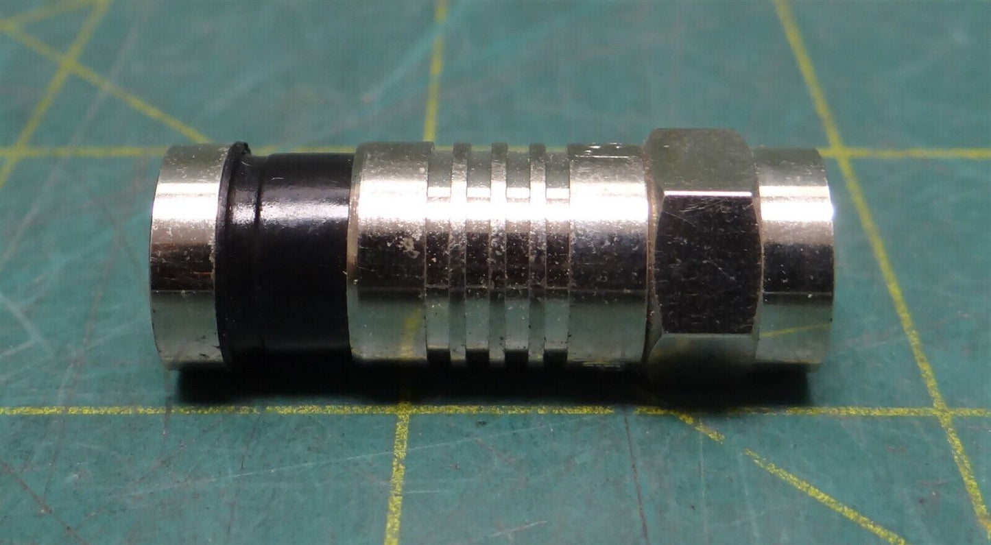 Type F Plug For R11 Compression Type Connector with O-Ring 1-1/4" L x 1/2" Dia