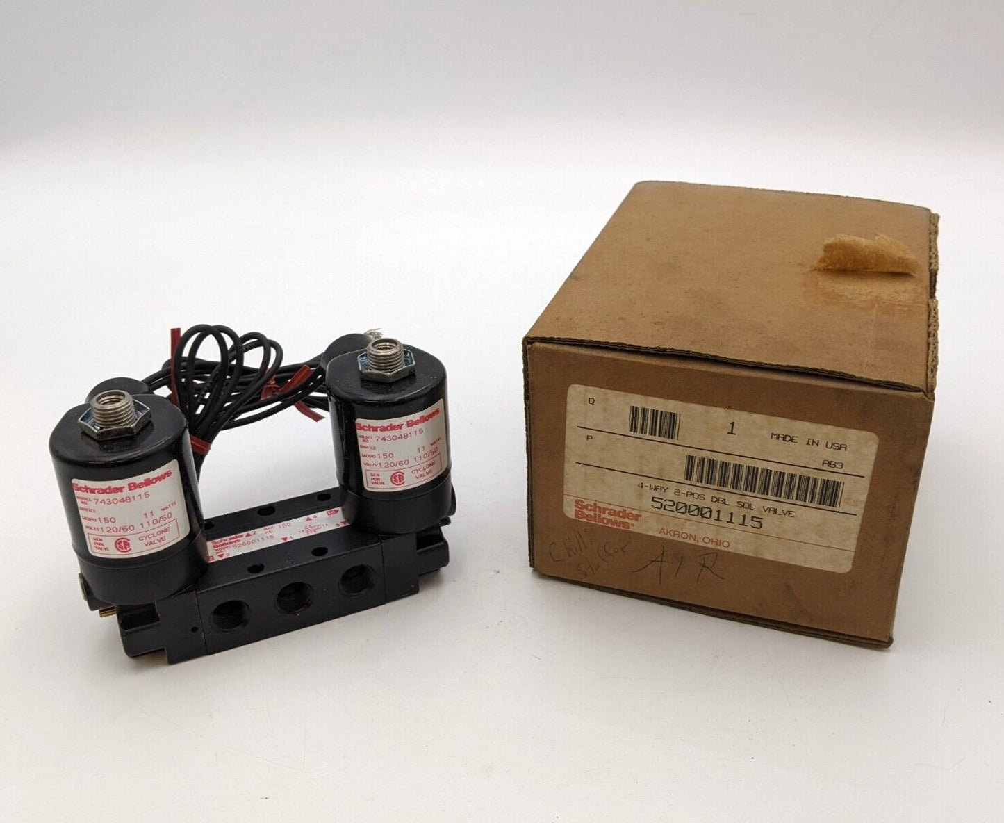 Schrader Bellows 520001115 Double Solenoid Valve 4 Way 2 Pos 150PSI 110/120V NOS