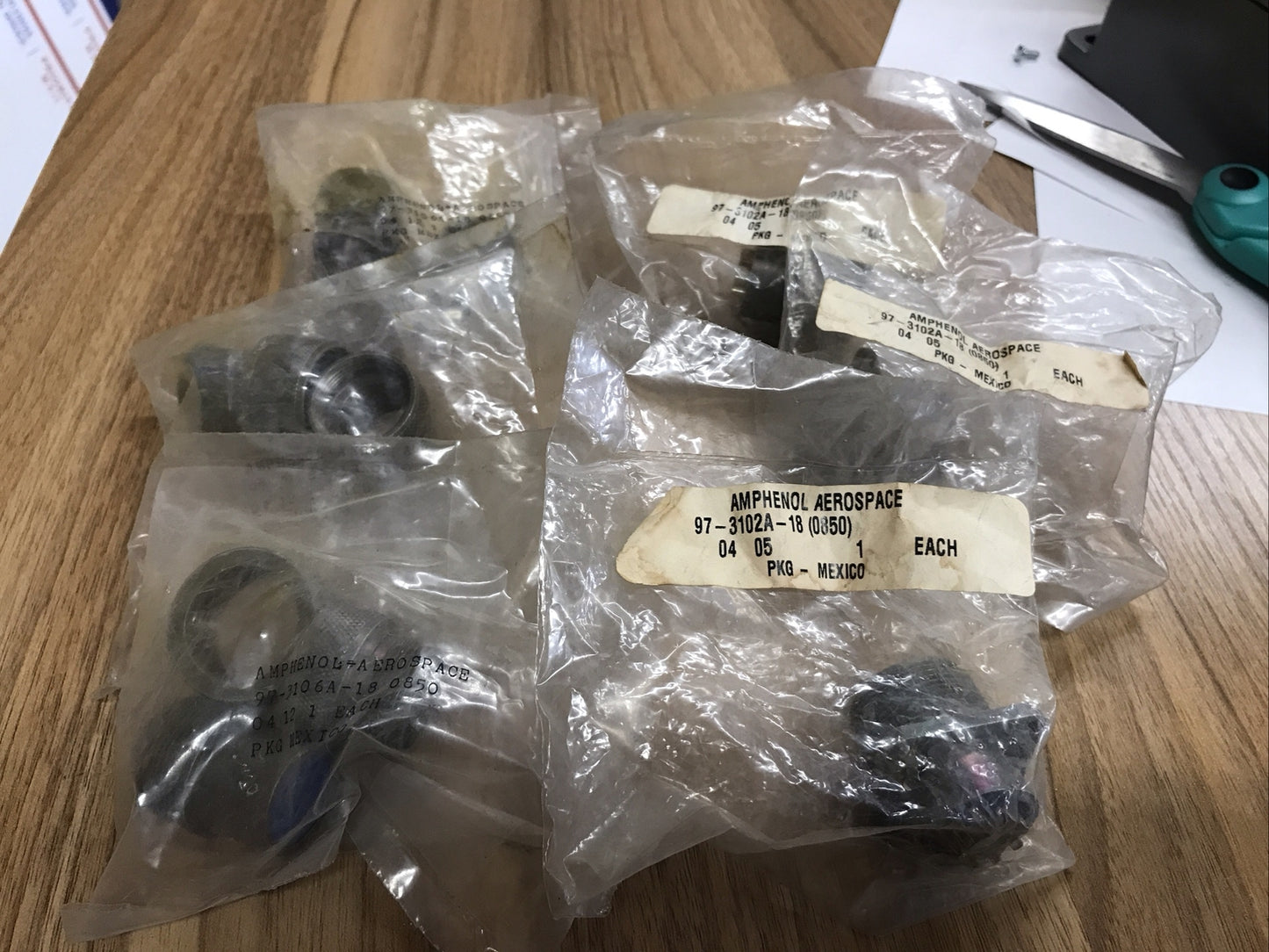 Lot Of AMPHENOL 97-3102A-18 (0850) CONNECTOR 97-3106A-18 0850 10 Pin Connectors