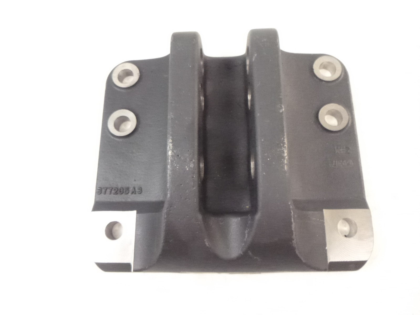 Genuine OEM Case IH 377205A3 Center Link Bracket fits Magnum 250 260 280 290