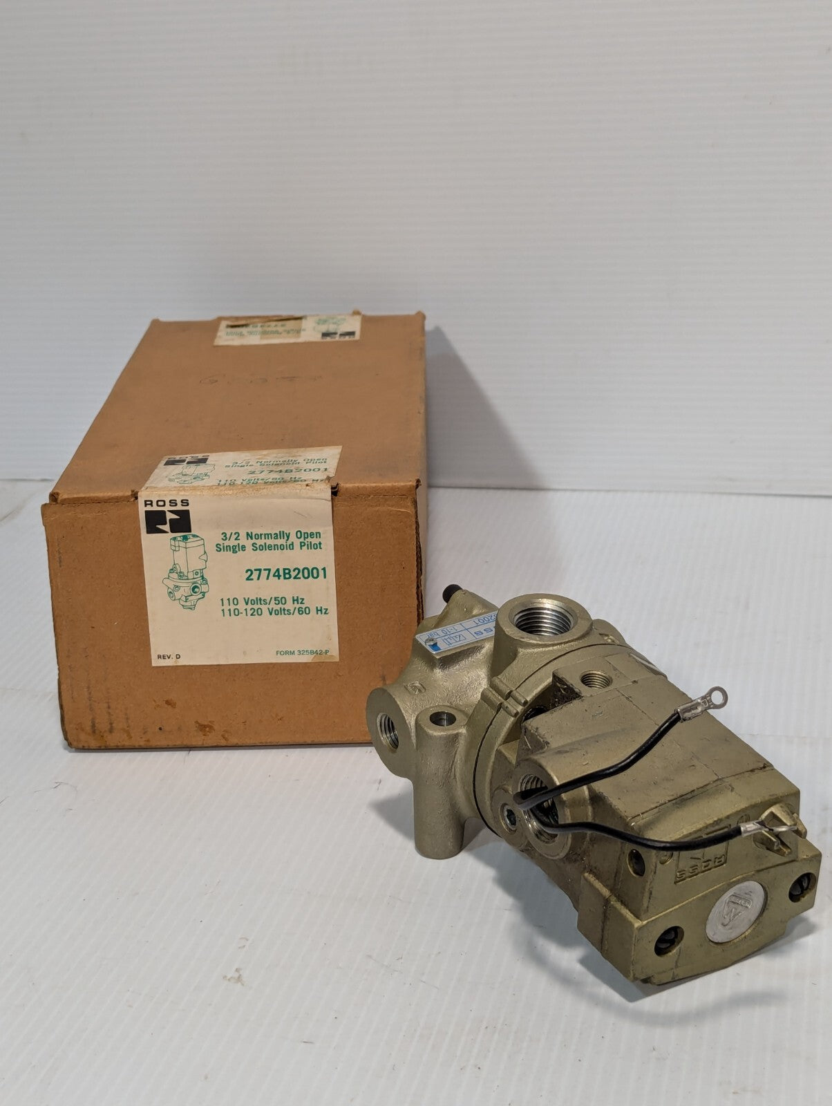 Ross 2774B2001 3/2 normally open single solenoid pilot valve, 110/120VAC