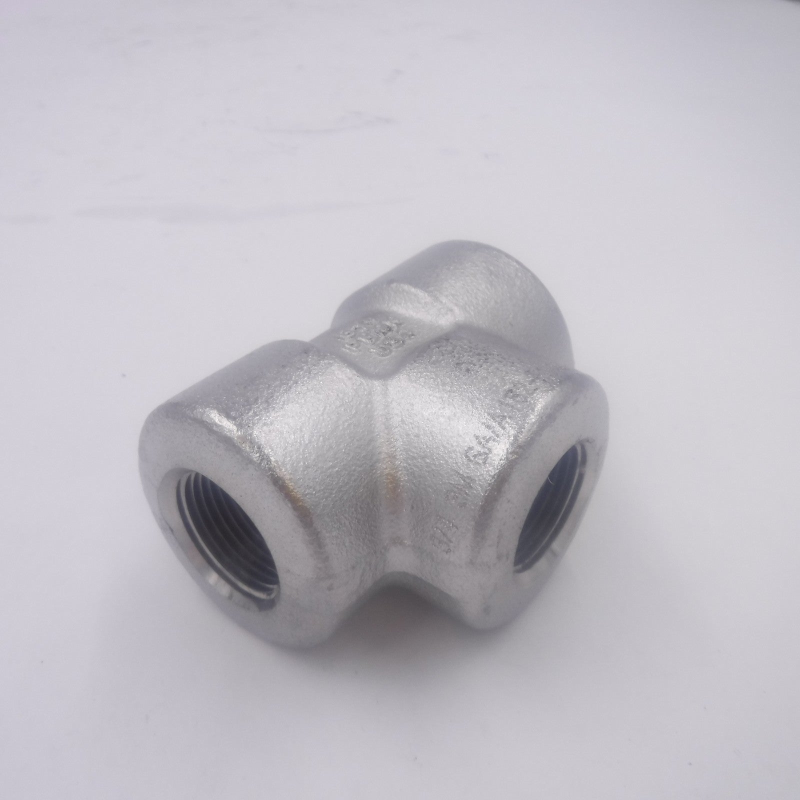 PENN USA  3/4" FNPT 304 Stainless Steel Tee B16 3M Class 3000#