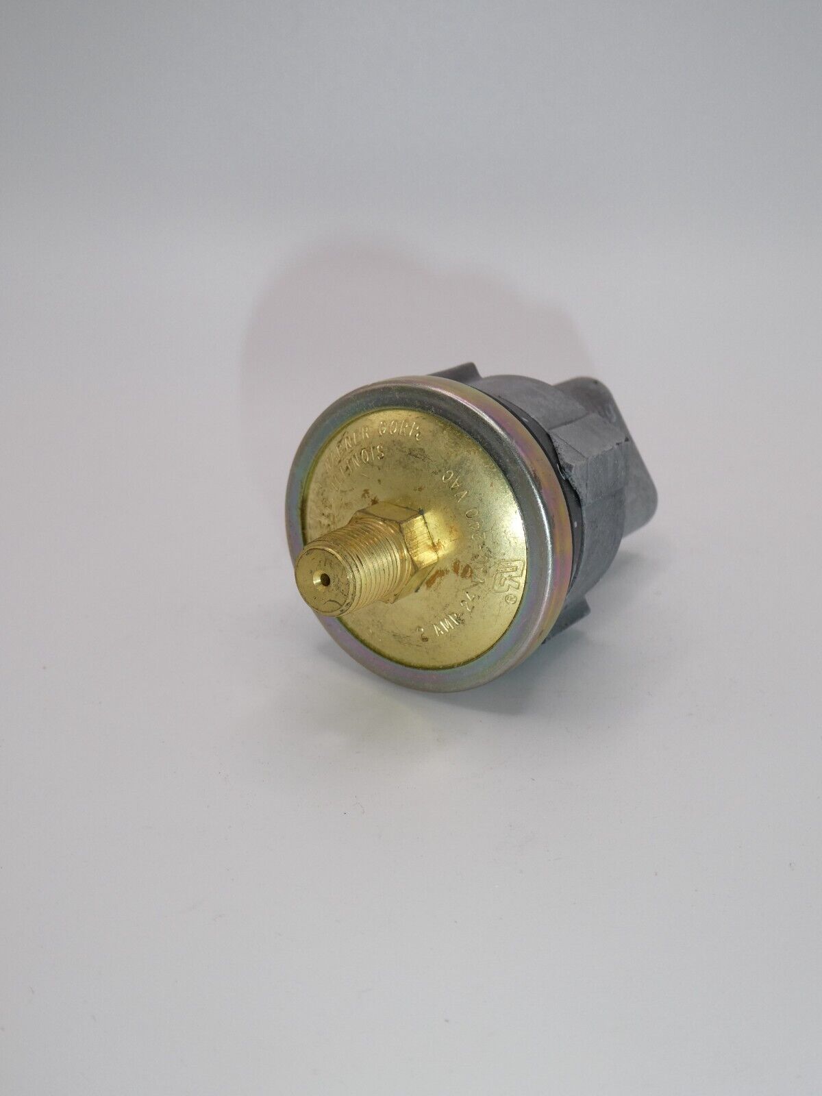 HOBBS Stewart Warner ADJUSTABLE PRESSURE SWITCH 2A / 24-240 VAC Part# 73591-H10