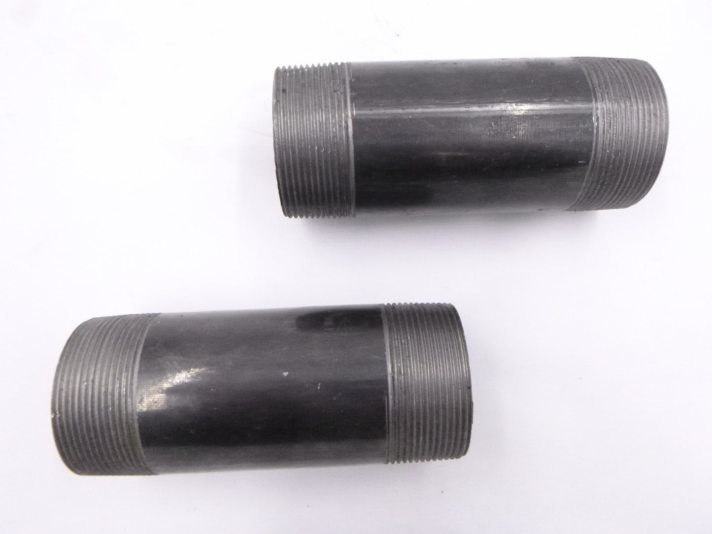 2 Pack 5-1/2" L x 2" MNPT Black Steel Conduit Pipe Nipples