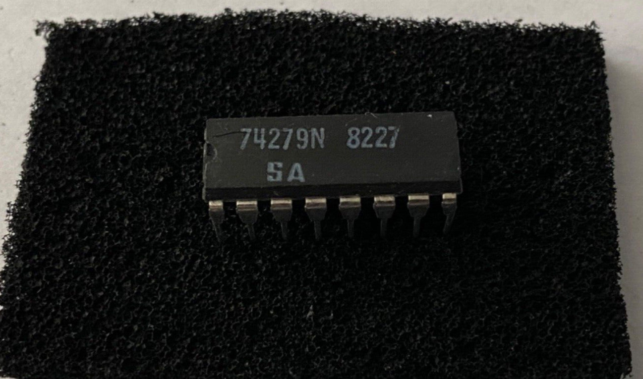 Signetics 74279N quadruple S-R latches Integrated Circuit