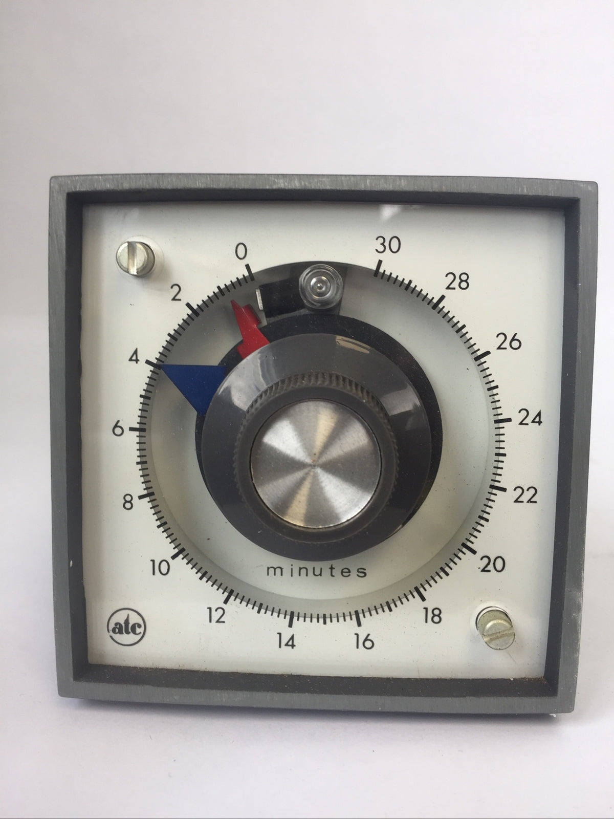 EAGLE SIGNAL 305D016A20PX TIMER 120V 0-30 MINUTES