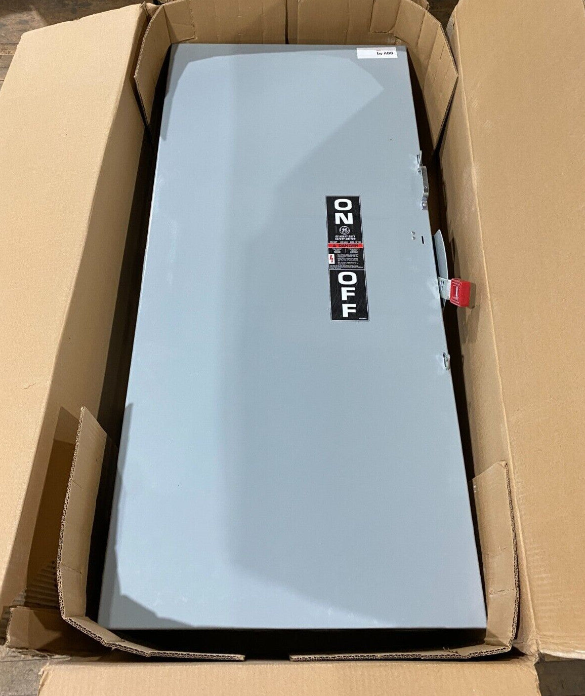 GE TH4325 Safety Disconnect Switch 400A 3P 240V 125HP Indoor Fusible CAN SHIP