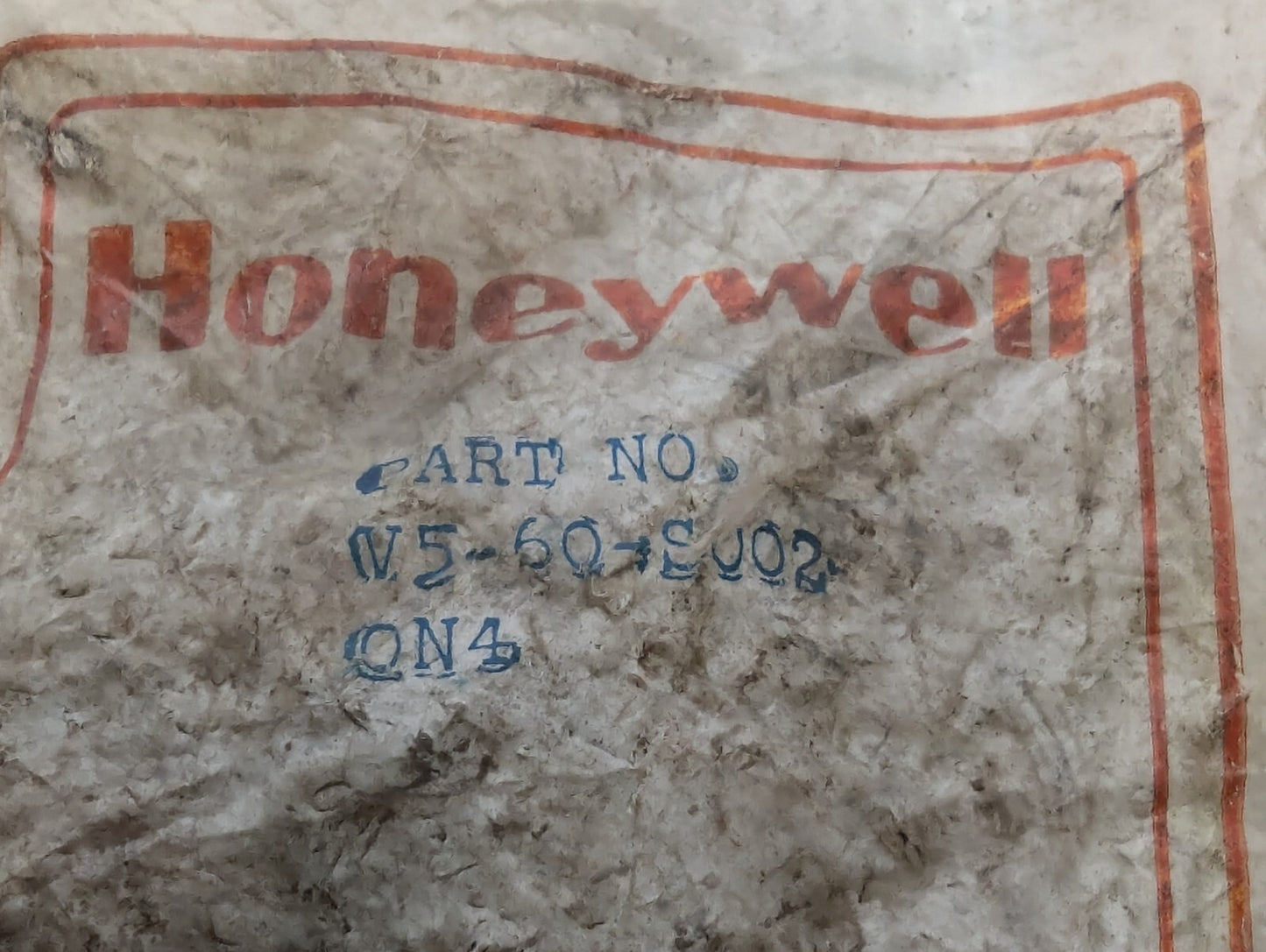 Lot of 2 Honeywell V5-60-S002 Solenoid Valve Repair Kit+Returns