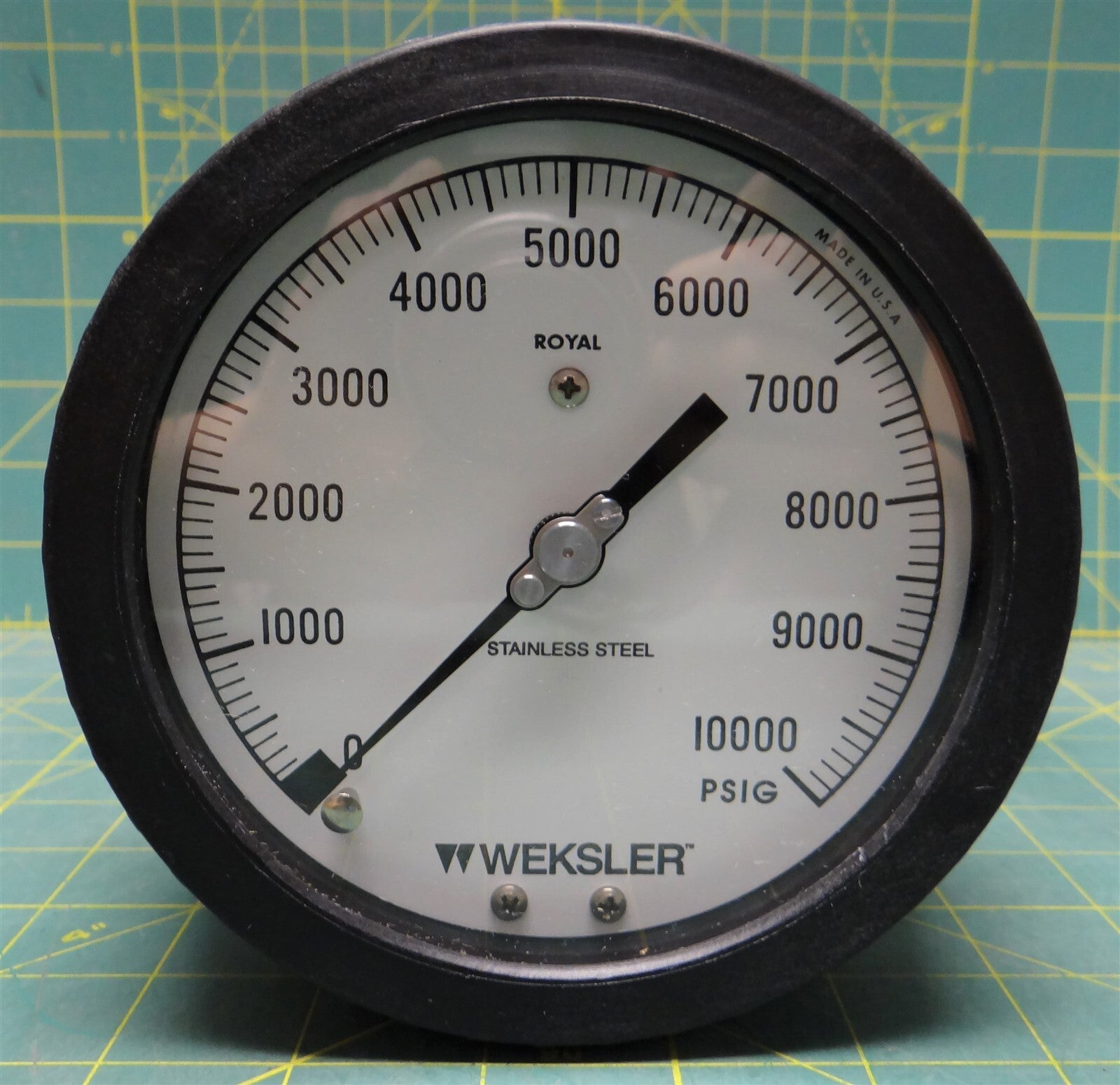 Weksler Royal 4 1/2" Pressure Gauge 0-10000 PSIG, 1/4" NPT Back Connection 