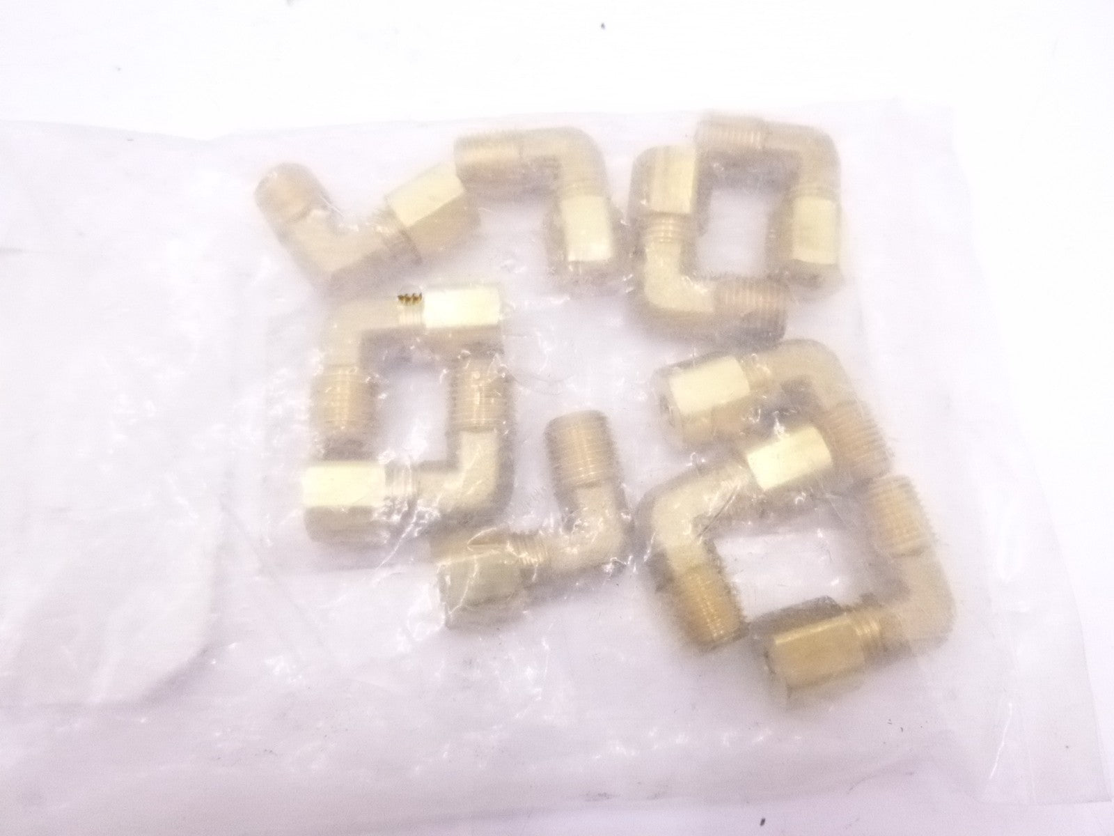 10 Pack Imperial 90121 Male Compression Elbow Connector 90° 3/16" x 1/8"