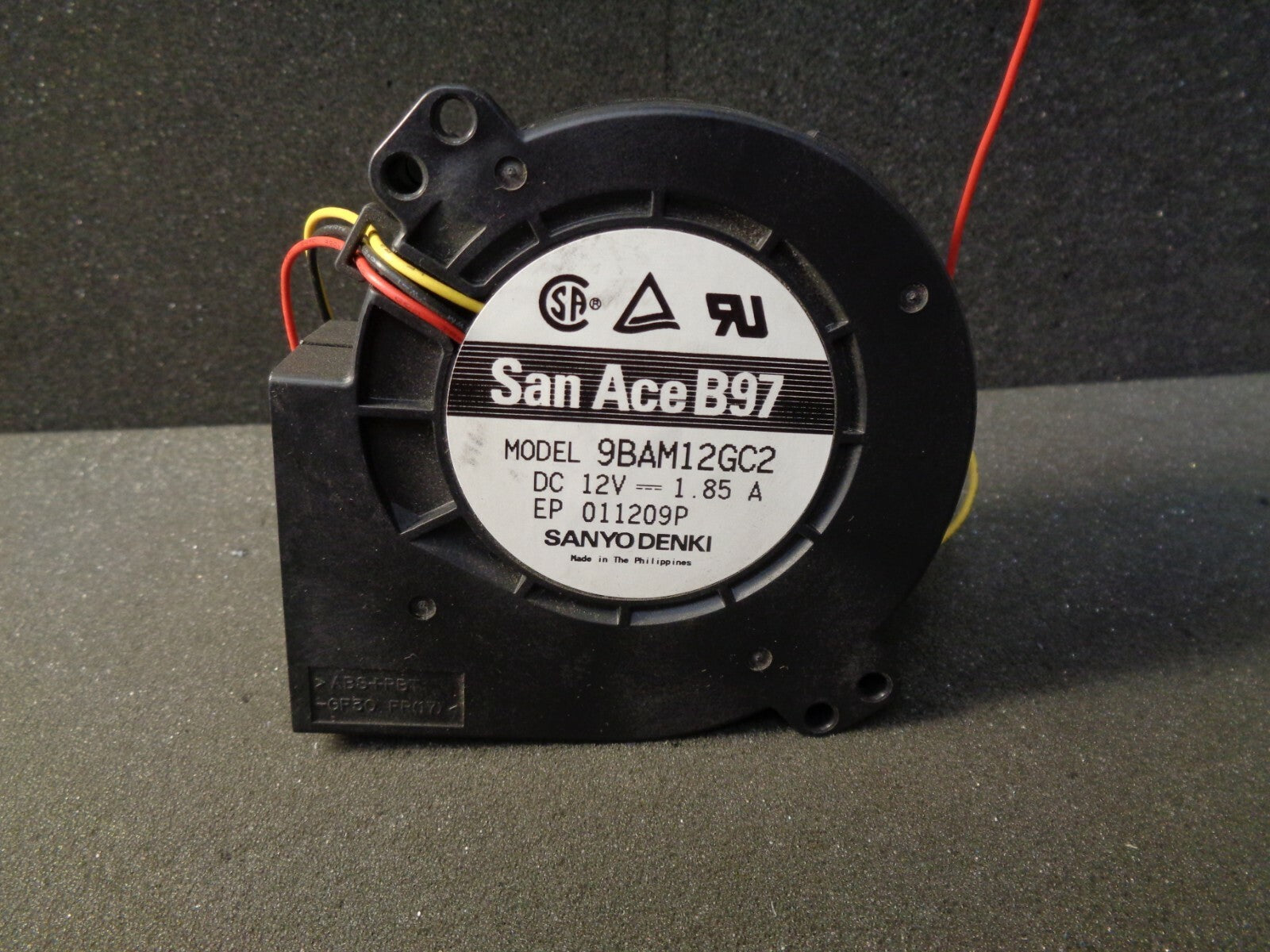 Sanyo/Denki SAN ACE B97 9BAM12GC2 DC 12V 1.85A 97x94x33mm