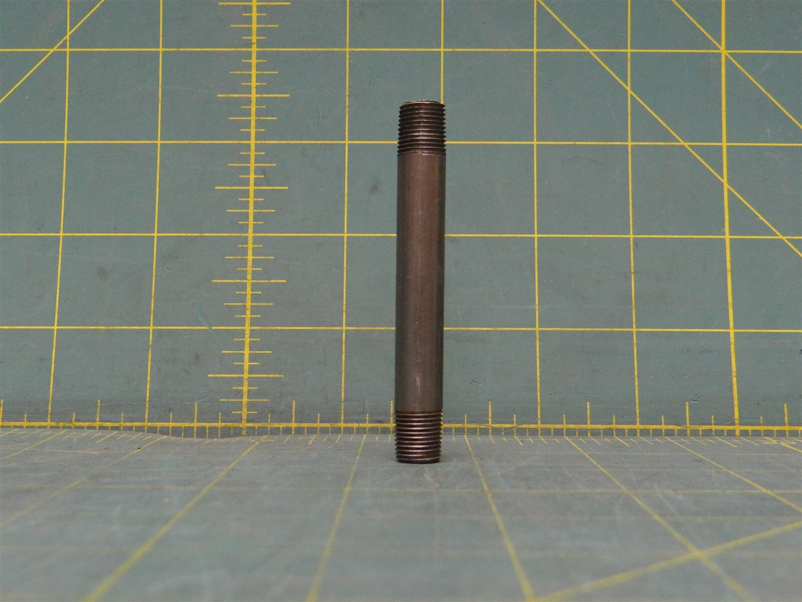 1/8" x 3" Pipe Fitting Nipple Male NPT Steel Tapered Threaded Schedule 40