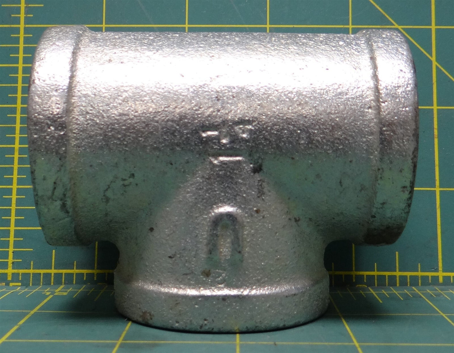 1-1/4" Galvanized Malleable Iron Tee FNPT Female Pipe Fitting 