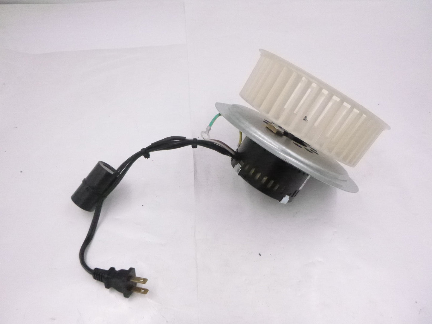 Genuine OEM Broan Y4L403A220G Bathroom Fan Ventilator Motor 120V 60Hz 1490 RPM