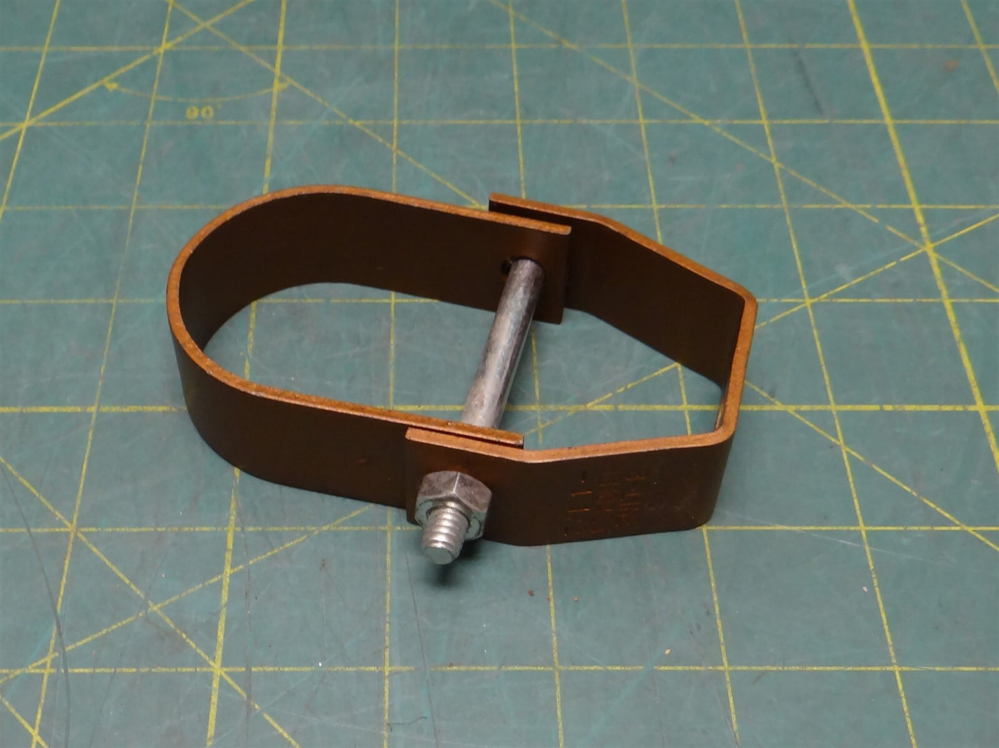 Eaton B-Line B3104CT 1-1/2" Dura-Copper Plated Steel Clevis Hanger, 3.75" Length