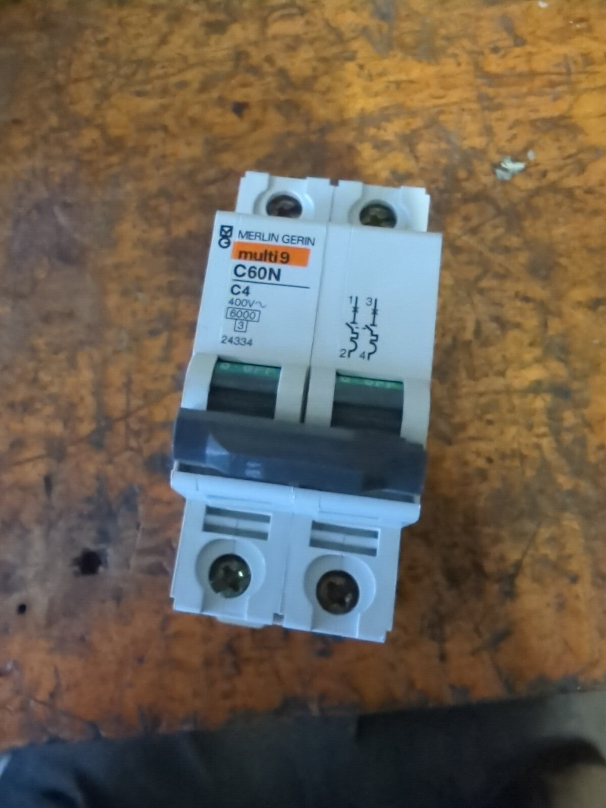 Merlin Gerin 24334 Circuit Breaker, 4A, 400VAC, 2-pole, Multi 9 C60N C4 Type C
