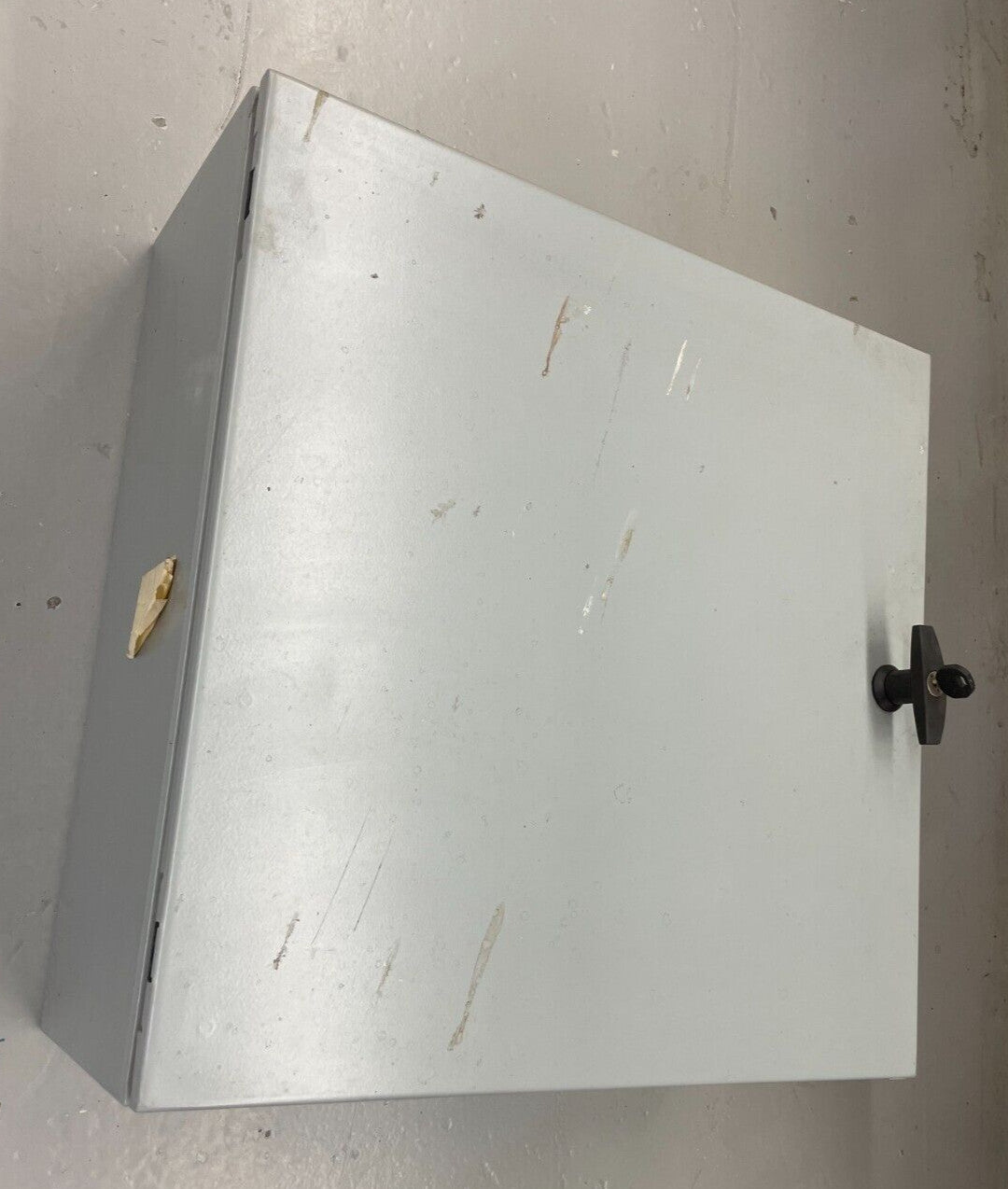 HOFFMAN CSD20208 Concept Control Panel Enclosure 20 in x 20 in x 8 in Lockable