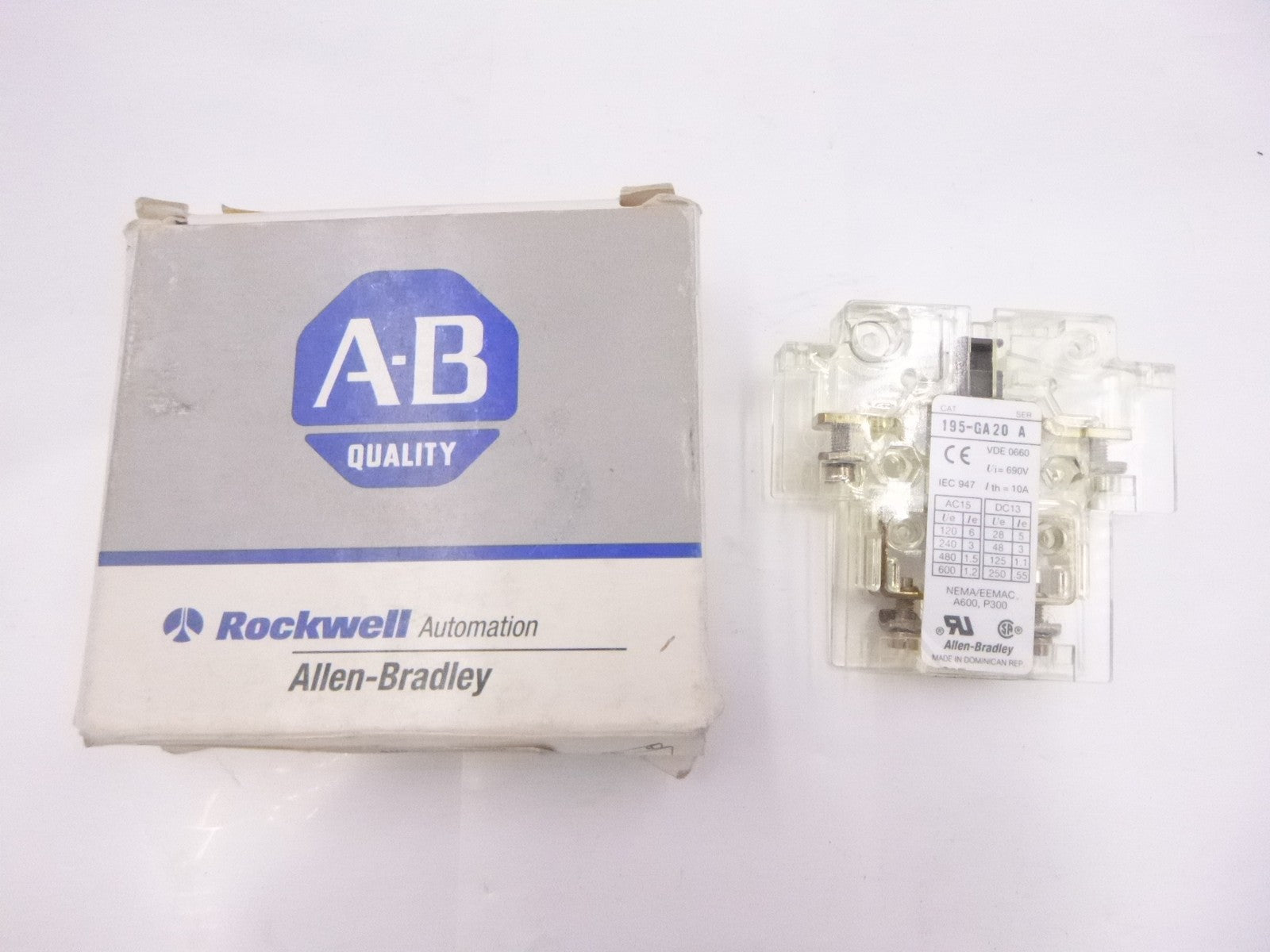 Allen-Bradley Auxiliary Contact Switch Block 195-GA20 Series A