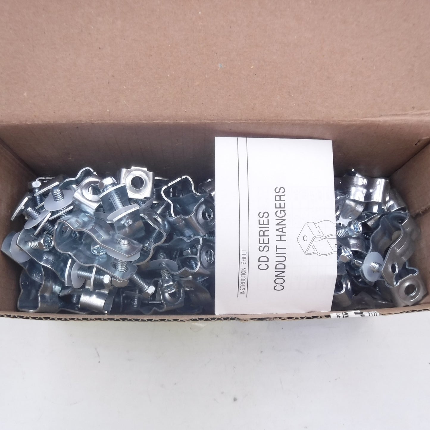 100 Pack Nvent Caddy CD0B 17-22mm Conduit Hanger W/Bolt 181140