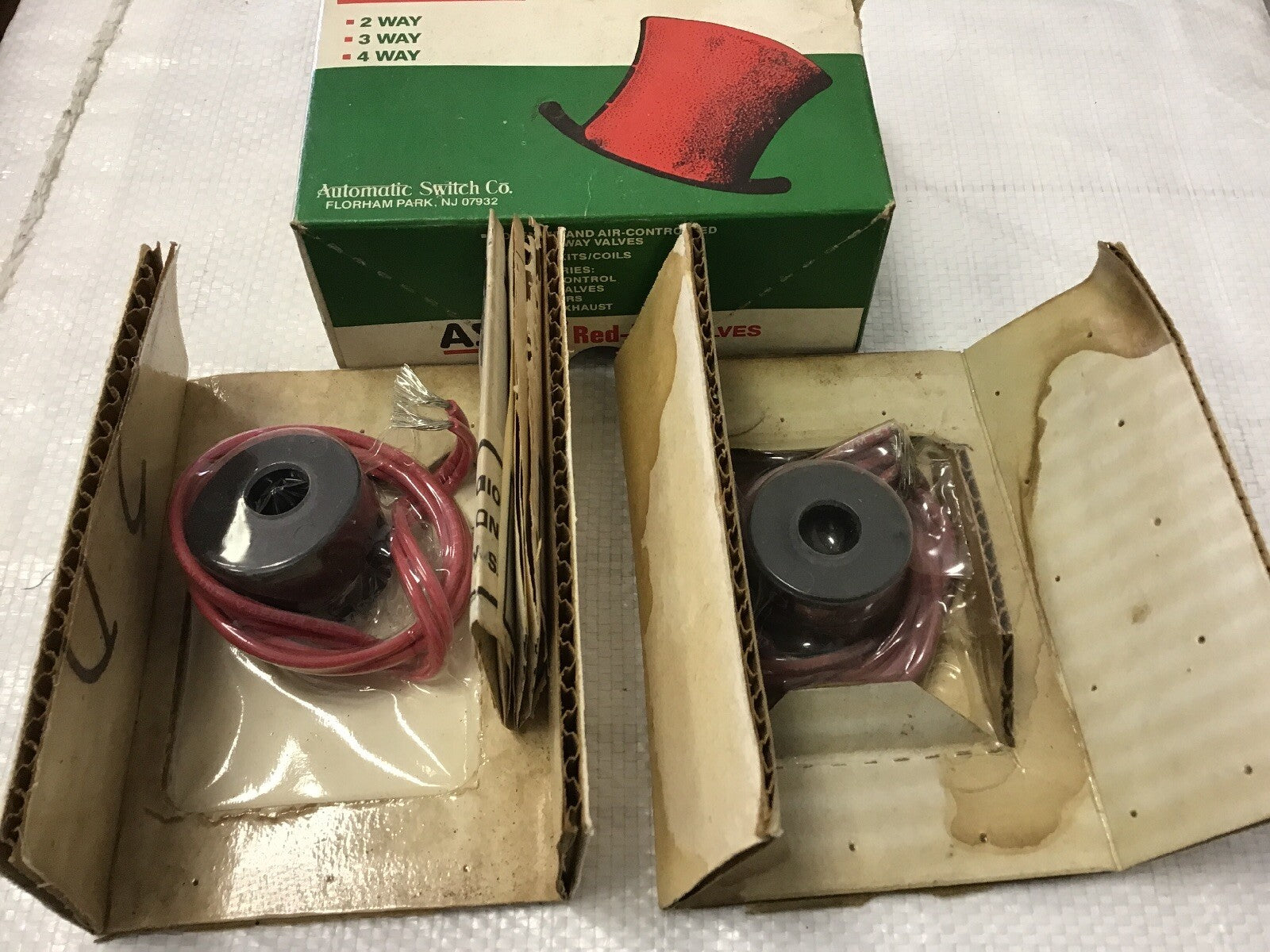 LOT OF 2 ASCO 099216-002-D SOLENOID VALVE COILS 099-216-2-D Red Hat Valves