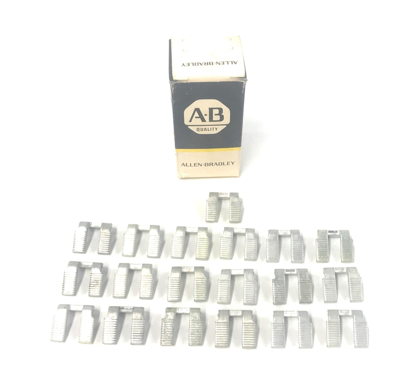 Allen-Bradley Plug-In Jumper 1492-N21 [Lot of 19] NOS