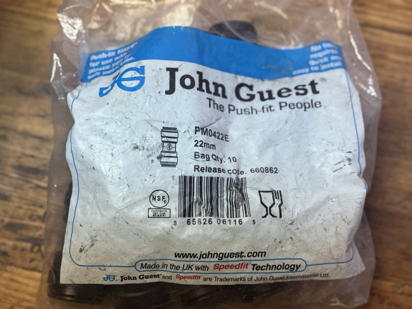 NEW John Guest PM0422E Black Acetal Union Connector 22mm Bag of 10