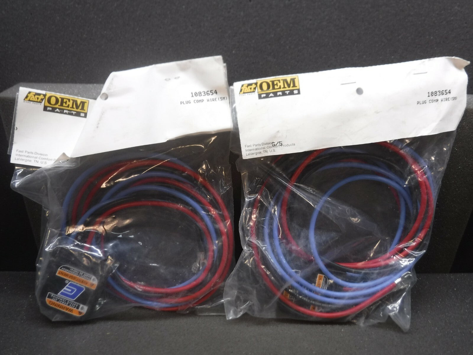 Fast OEM Parts, 1083654, Plug Comp Wire (SM) (New) ** Lot of 2 **